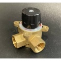Трехходовой смесительный клапан Wester FMV131E 1/2"вр, 4.0м3/ч