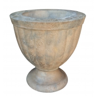 Вазон на ножке (мрамор)