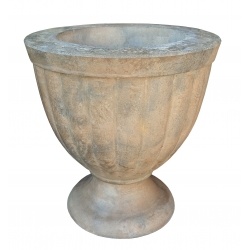 Вазон на ножке (мрамор)