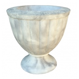 Вазон на ножке (мрамор)