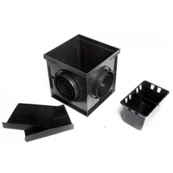 Дождеприемник пластиковый Aquastok 300х300х297, класс B125, 2 перегородки, корзина для мусора