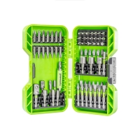 Набор бит, торцевых головок и адаптеров Greenworks в кейсе, 70 предметов (2944407)