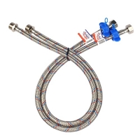 Гибкая подводка д/воды 0.6 м г/ш AquaKratos АКv-201