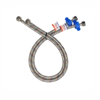 Гибкая подводка д/воды 2.5 м г/г AquaKratos АКv-200