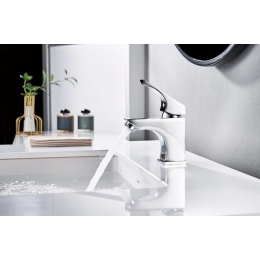 Смеситель для умывальника VODA Right RH26, литой излив, однорычажный