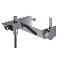 Смеситель для ванны и душа Cerutti FLY 080880, однорычажный, литой излив