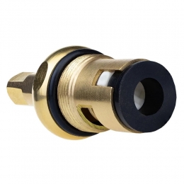 Кран букса Россия керамика М18