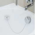 Пробка для ванны ТЭП с латунной цепочкой 50см с держателем ПП, белый