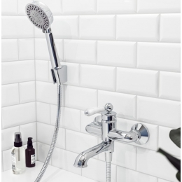 Смеситель для ванны Iddis Oxford OXFSB02i02 однорычажный, поворотный излив, хром