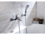Смеситель для ванны Lemark Linara LM0414C, однорычажный, короткий излив, с ручной лейкой, хром
