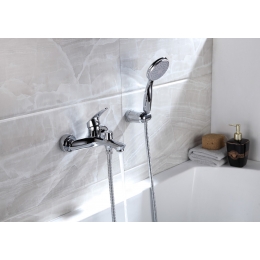 Смеситель для ванны Lemark Linara LM0414C, однорычажный, короткий излив, с ручной лейкой, хром