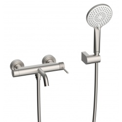 Смеситель для ванны Lemark Karelia LMF-2022S-B, однорычажный, короткий излив, с ручным душем, никель