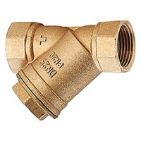 Фильтр сетчатый косой 1/2 г-г Giacomini с возможностью установки магнитной вставки