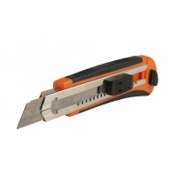 Нож с сегментированным лезвием Sturm 18мм, автоматическия смена, металлическия направляющая