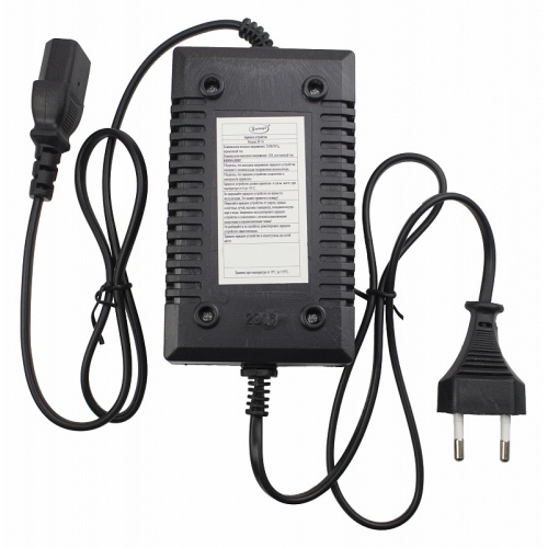 Зарядное устройство для аккумуляторного опрыскивателя Умница ЗУ-16 купить в интернет магазине Санрай73