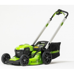 Газонокосилка аккумуляторная Greenworks Арт. 2517407UB, 40V, 48 см, самоходная, бесщеточная, c 1хАКБ 4 Ач и ЗУ