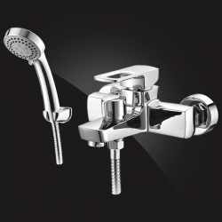 Смеситель для ванны Elghansa SCARLETT NEW 2322245, однорычажный, короткий излив, душевой комплект