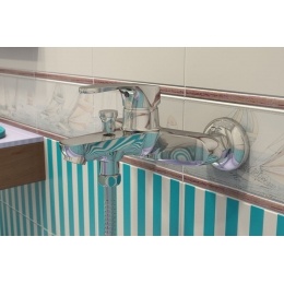 Смеситель для ванны Elghansa NORDIK 2323842, однорычажный, короткий излив, без душевого комплекта