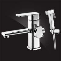 Смеситель для умывальника с гигиеническим душем Elghansa MONDSCHEIN 1602235-BM02 однорычажный