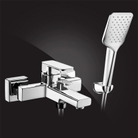 Смеситель для ванны Elghansa MONDSCHEIN 2320235 однорычажный, короткий излив, душевой комплект