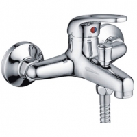 Смеситель для ванны Ledeme L3039-B, однорычажный, короткий излив, ручная лейка