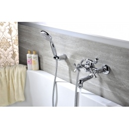 Смеситель для ванны Lemark Benefit LM2502C, двухвентильный, короткий излив, с ручной лейкой