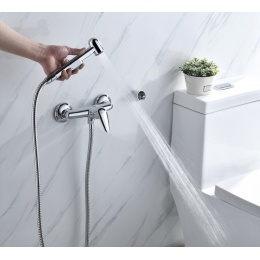 Смеситель с гигиеническим душем Lemark Pramen LM3318C, настенный, однорычажный